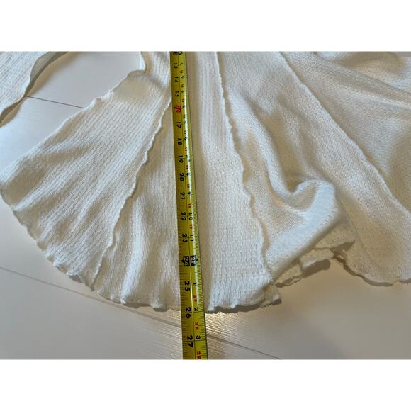 Altar’d State Tinsley Pieced Tunic Top Sz M Cream Waffle Knit Vanilla Girl Soft - Picture 8 of 8